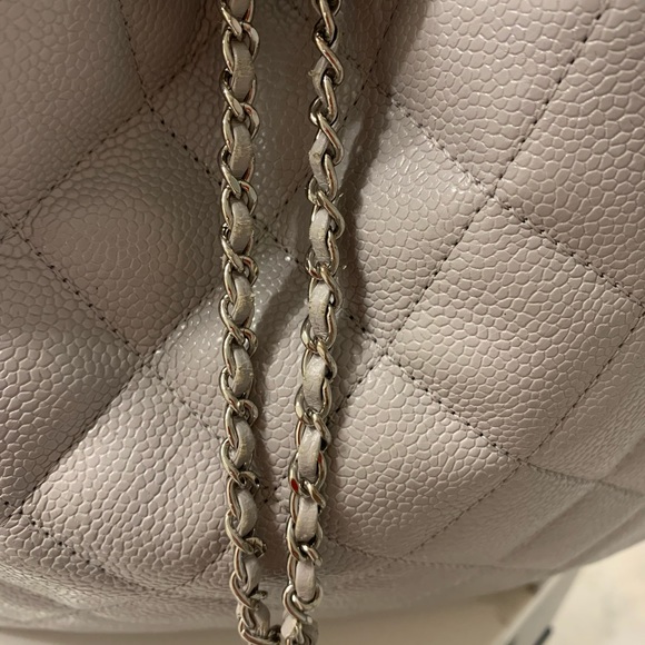 CHANEL Grained Calfskin Quilted Medium CC Chain Bucket Drawstring Bag - Picture 6 of 14